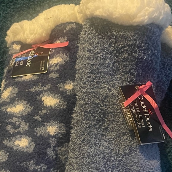 Cuddl Duds Sherpa Cozy Lined Socks Set of 2 Blue NWT - Picture 2 of 7